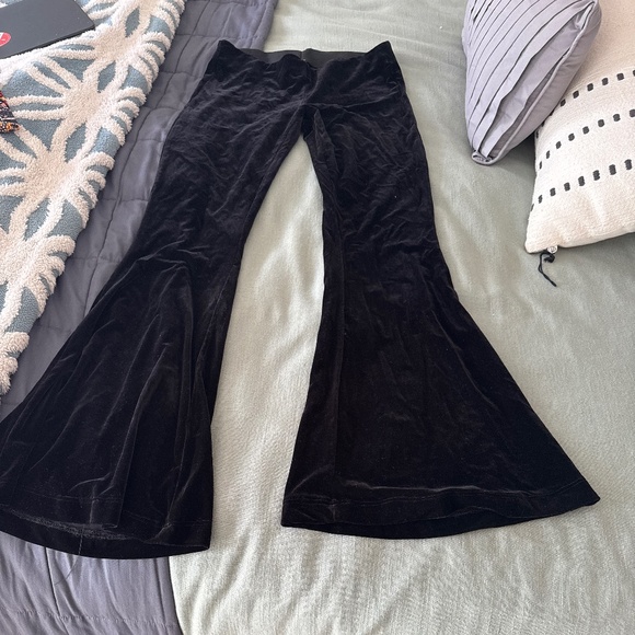 Free People Velvet bell bottoms - Picture 2 of 3